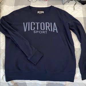 Victoria’s Sport lightweight pullover